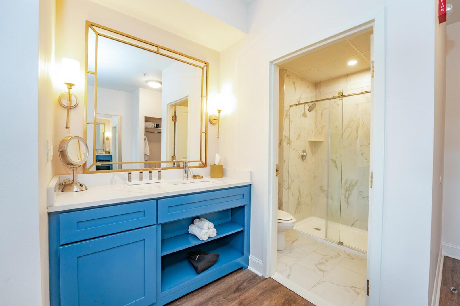 Chateau Renault Egg Harbor City Екстер'єр фото
